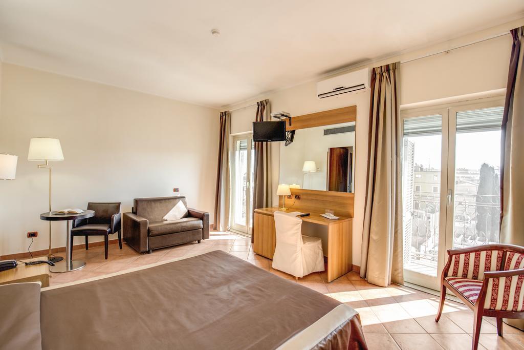San Marco 3* Roma