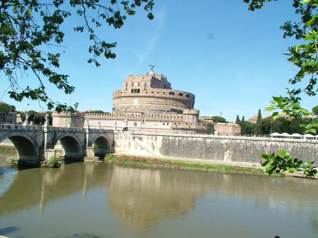 Castel Sant'angelo Affittacamere 3*