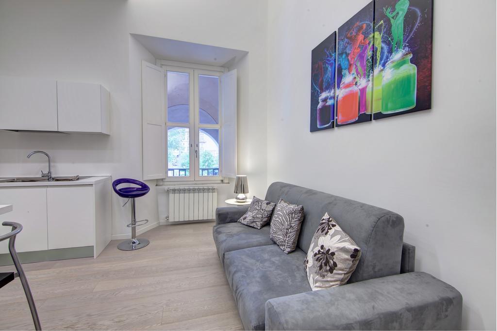 Piazza Vittorio Emanuele II Halldis Apartment * Roma