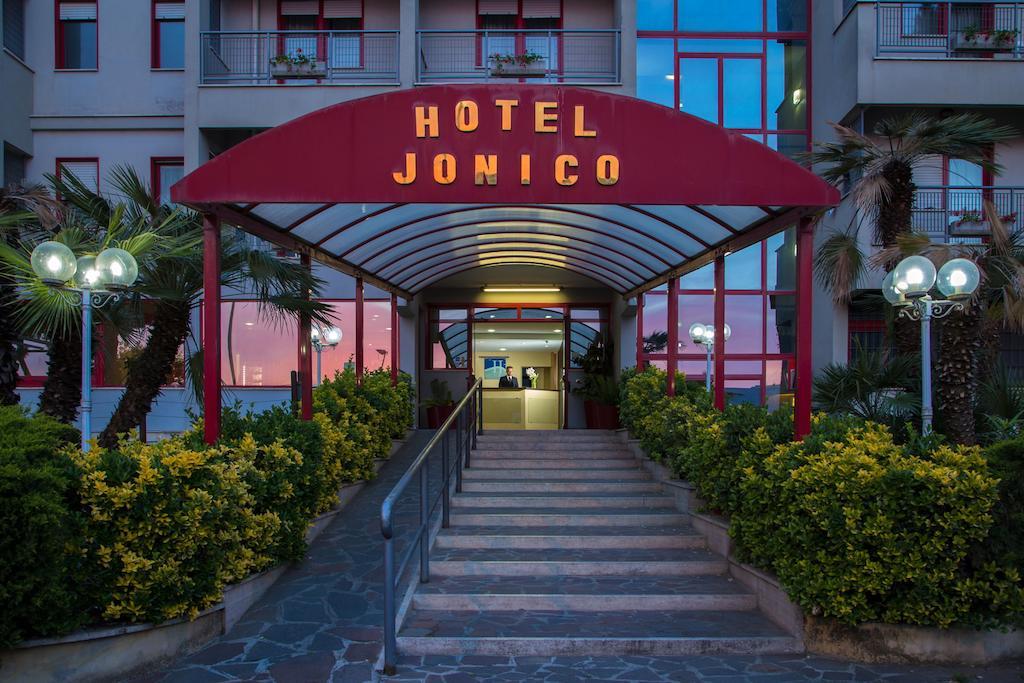Jonico Hotel