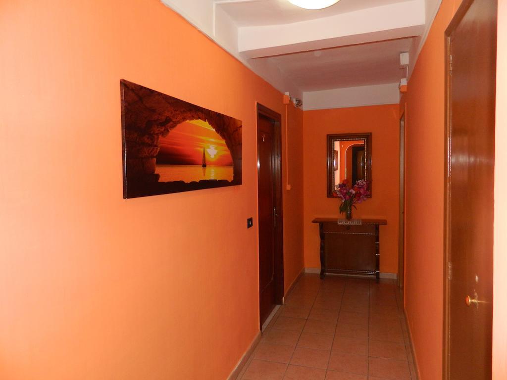 Hotell Roxena House Roma