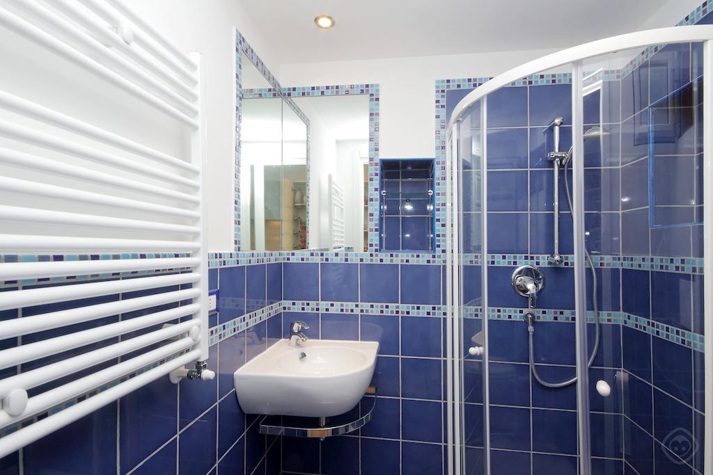 Apartment Colosseum Area - Manzoni Rom