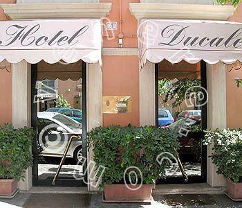 Ducale Rom
