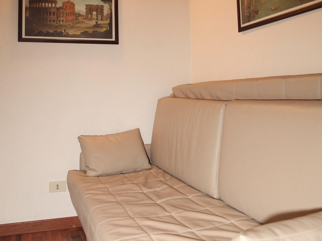 Hotel Navonapt 3*