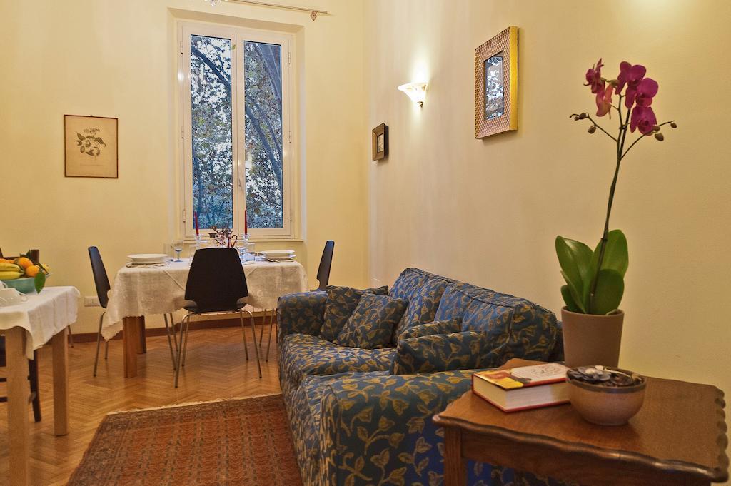 Bed & Breakfast Gloria'S House In Rome Roma