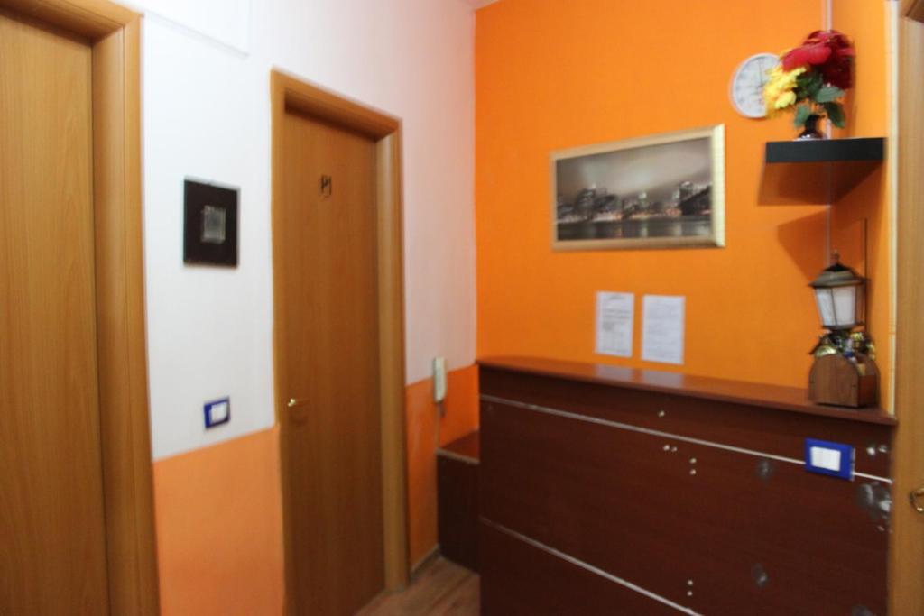 Adone House Bed & Breakfast