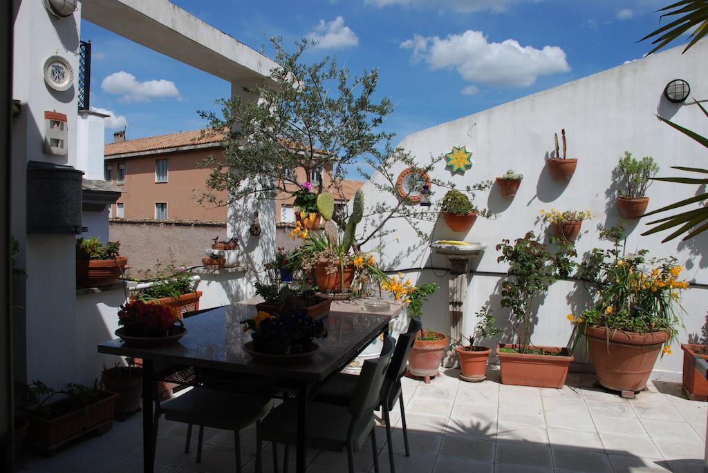 Bed & Breakfast Le Terrazze A Trastevere 5*