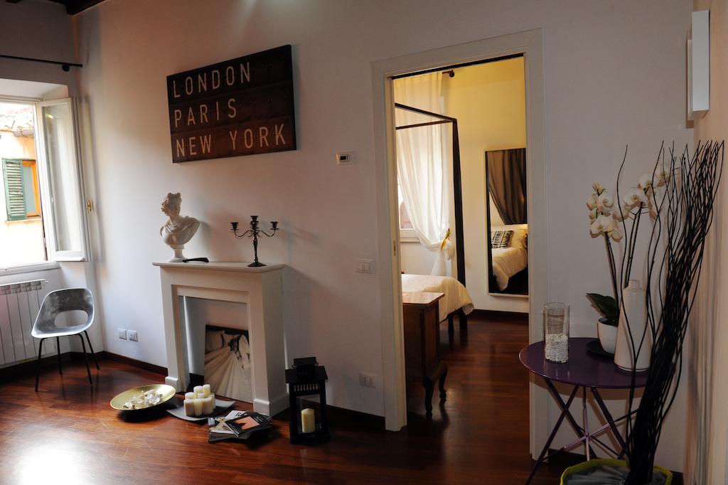 Apartment Lungara *