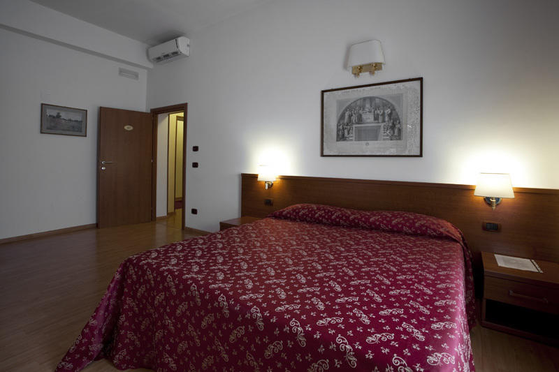 Bed & Breakfast Domus Appia 154 Roma