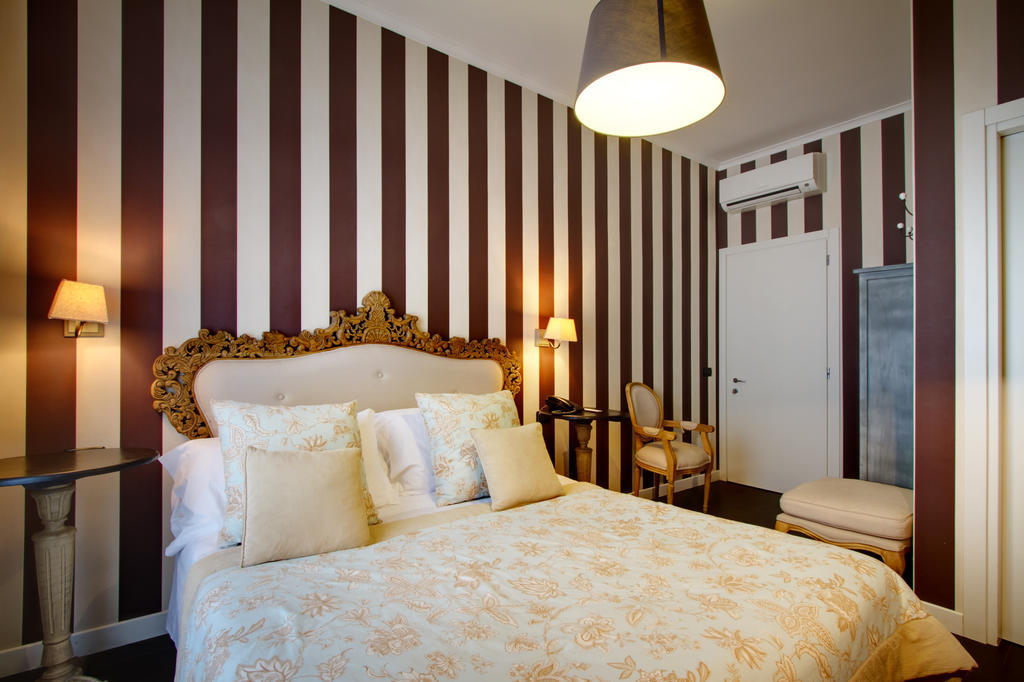 Hotel The B Place 3*
