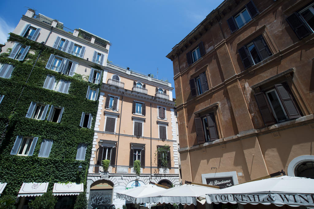 Flowers Roma