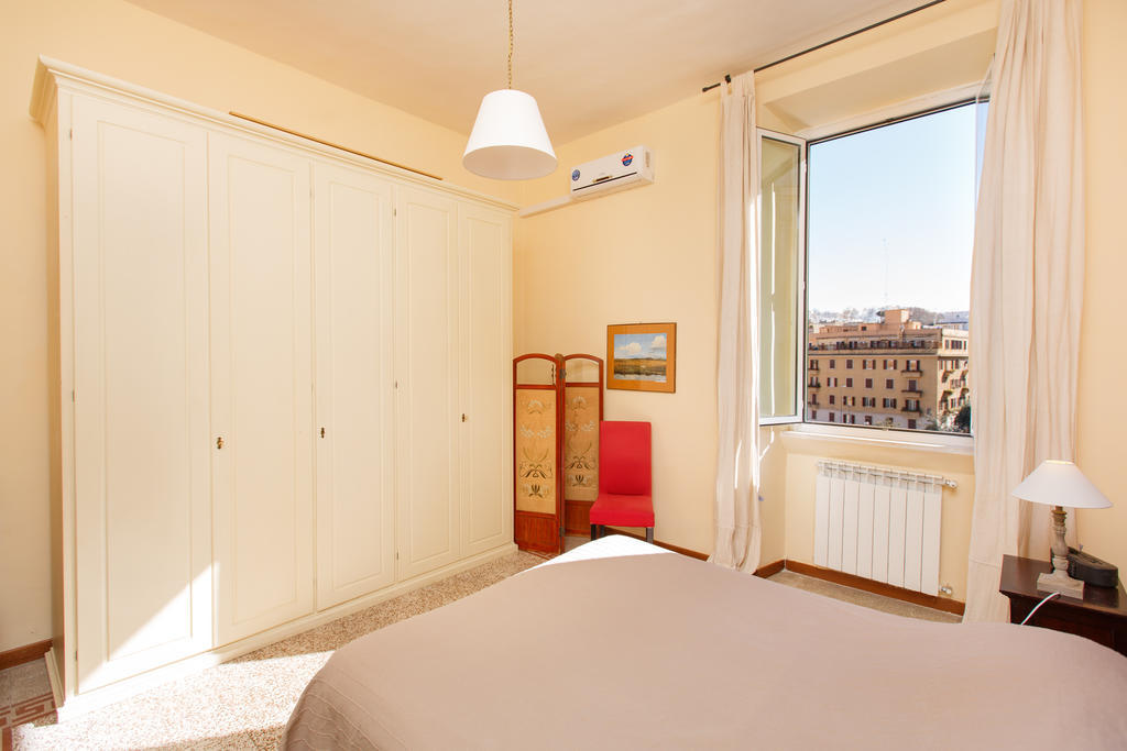 Appartamento Laeta Domus In San Pietro *