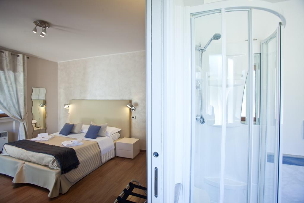 Aurelia House And Loft