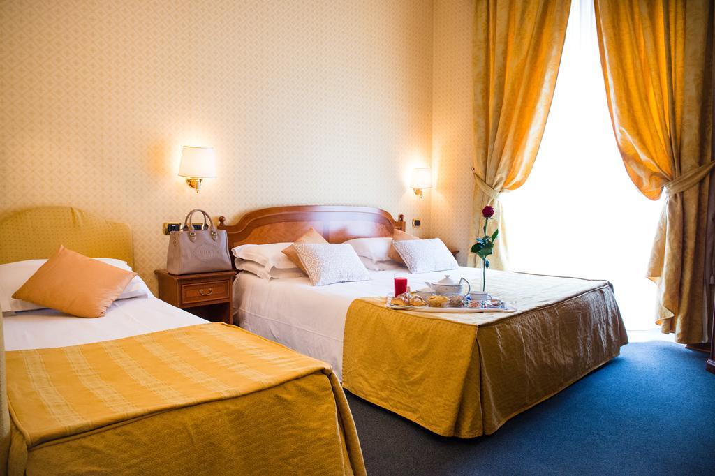 Hotell Amadeus 3*