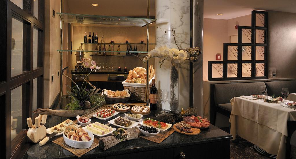 Hotel Western Piccadilly