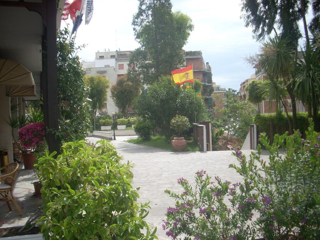 Park Dei Massimi Roma