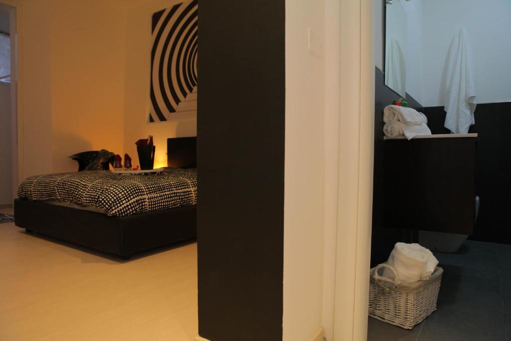 Bed & Breakfast Chroma Italy - Ena Rome