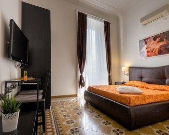 Acomodação com café da manhã  Orsini Reali Roma