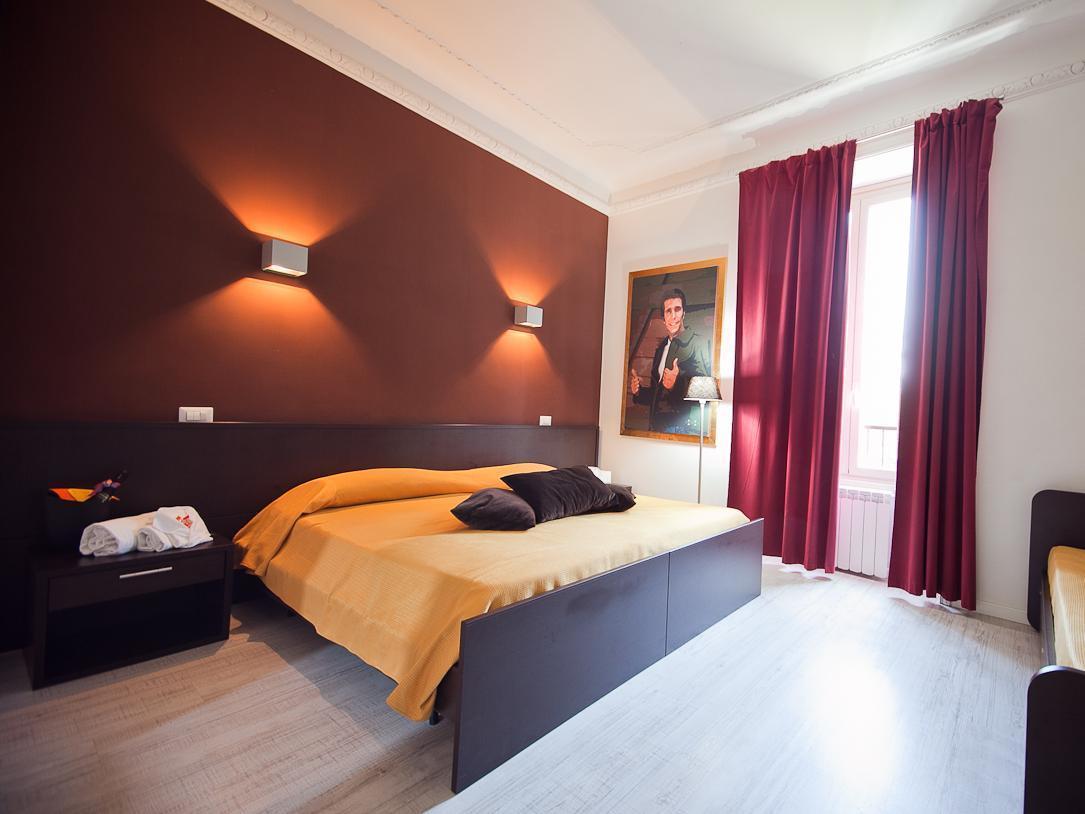 Bed & Breakfast Chroma Italy - Chroma Tessera 2*