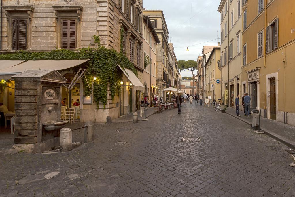 Apartment La Porta Rossa Di Borgo - Vatican Luxury