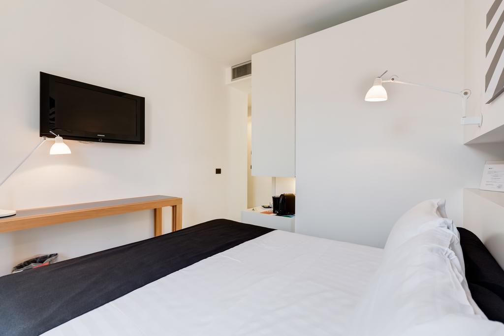 Alojamento de Acomodação e Pequeno-almoço Sora Luxury Roma