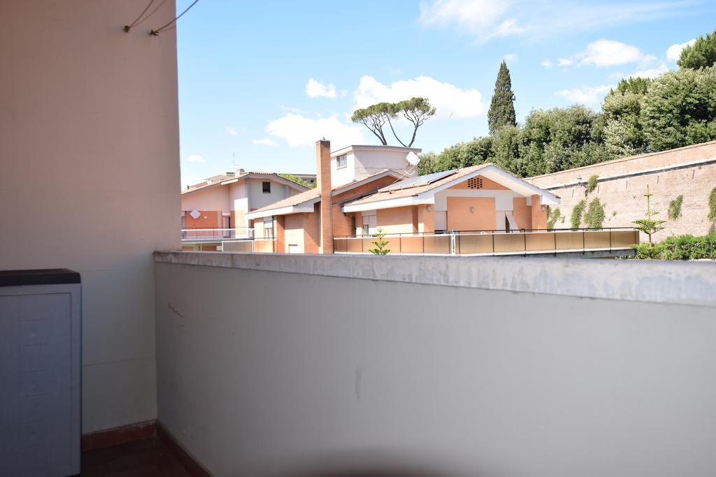 Apartment The Voice Of The Pope *
