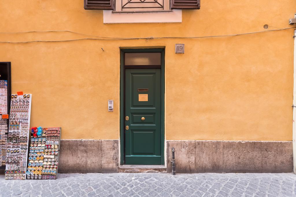 Colonna Luxury - Pantheon