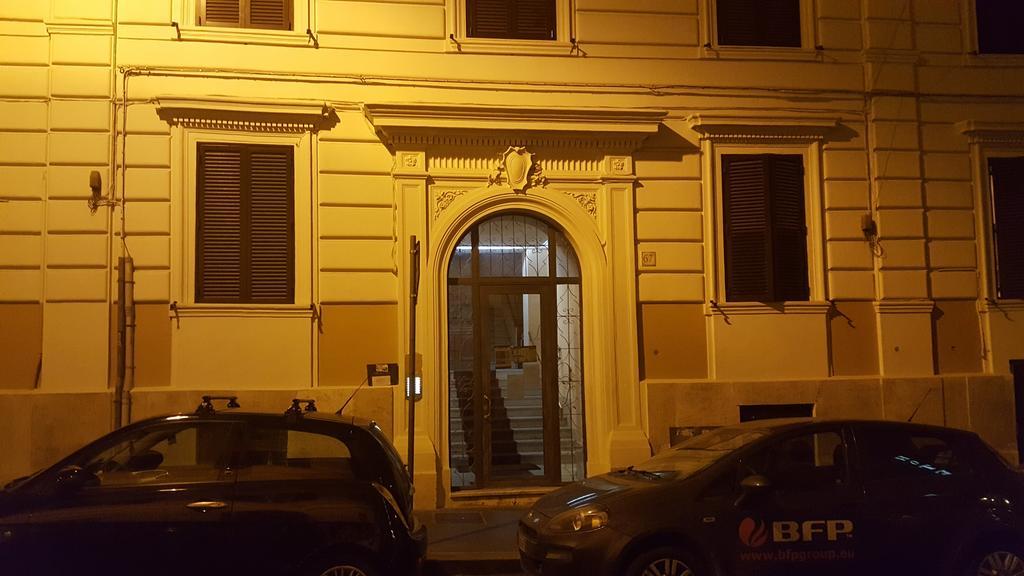 Casa de hóspedes Una Finestra Su Monti 3*