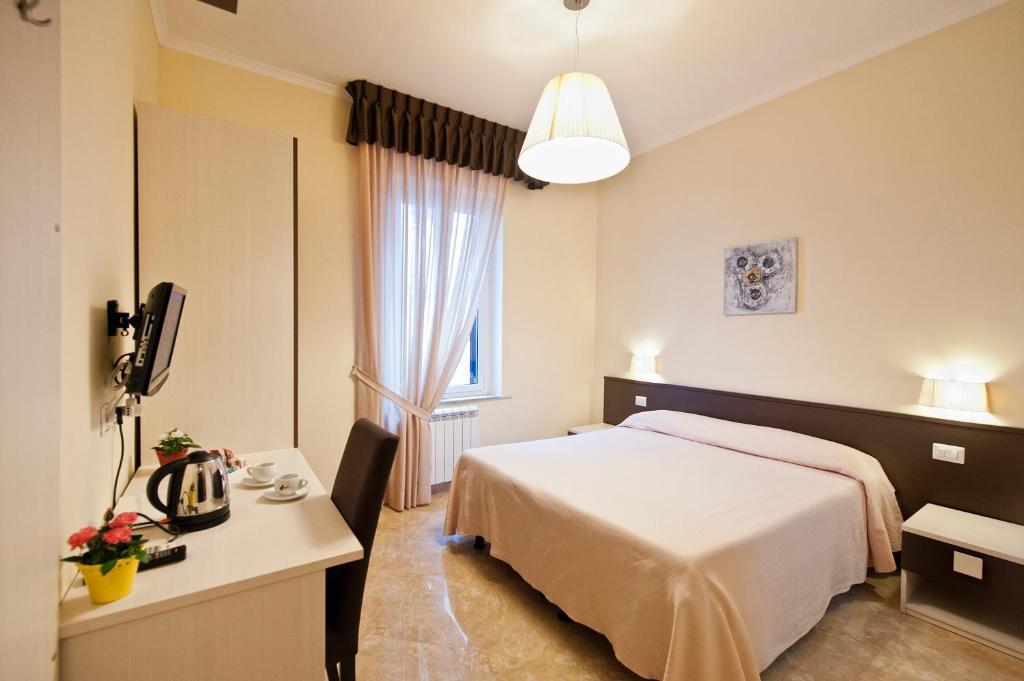 Domus Holiday * Rome