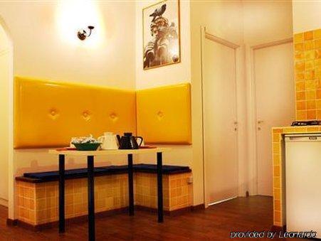 Acomodação com café da manhã  Angolo Roma