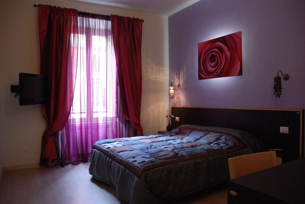 Bed and breakfast Flowerome 2*
