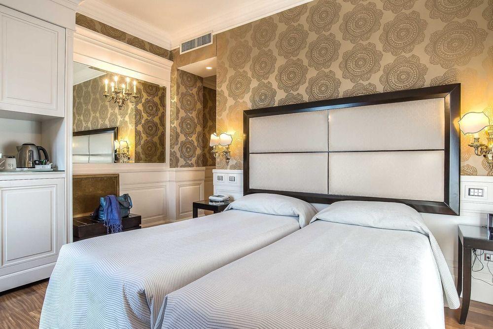 Hotell Del Senato