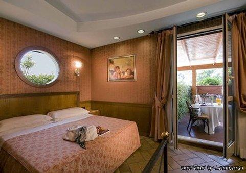Hotel Bolivar 4*
