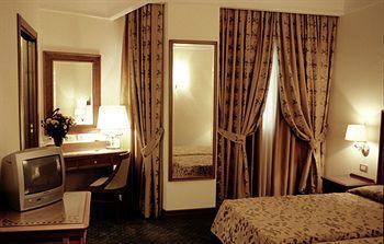Hotel Sunrise Roma