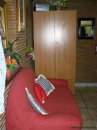 Hotell Family House