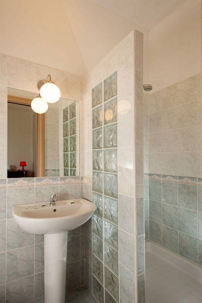 Hotell Casale Dei Massimi