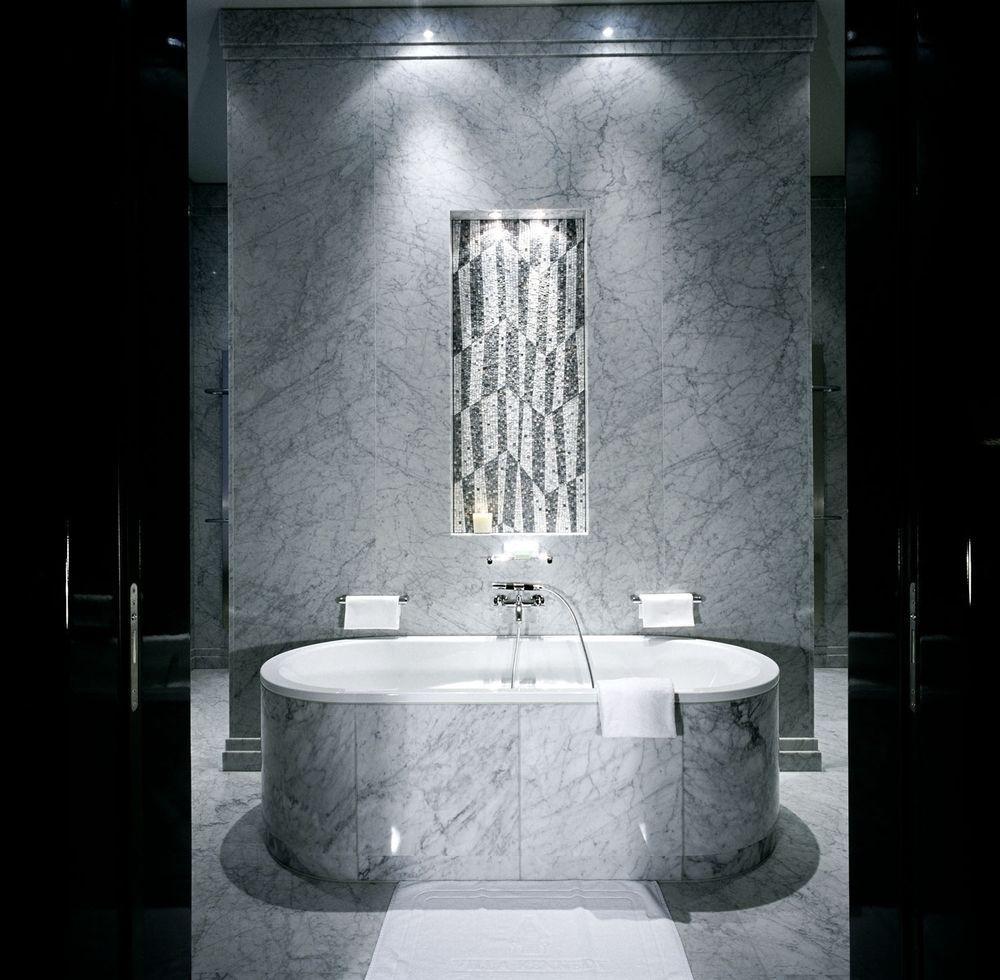 Hotel De 3*