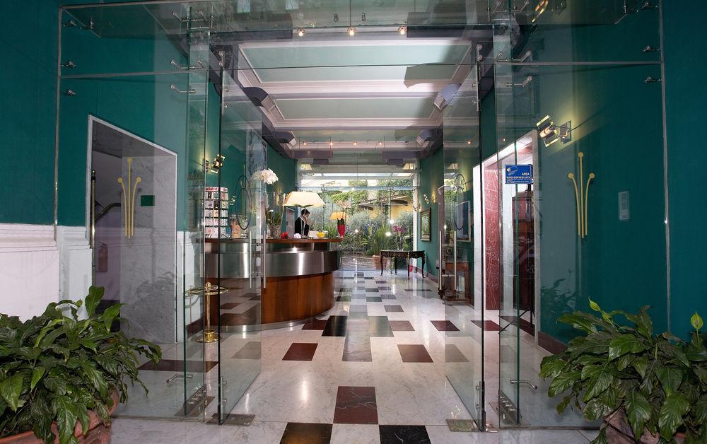 Hotel Ateneo Garden Palace