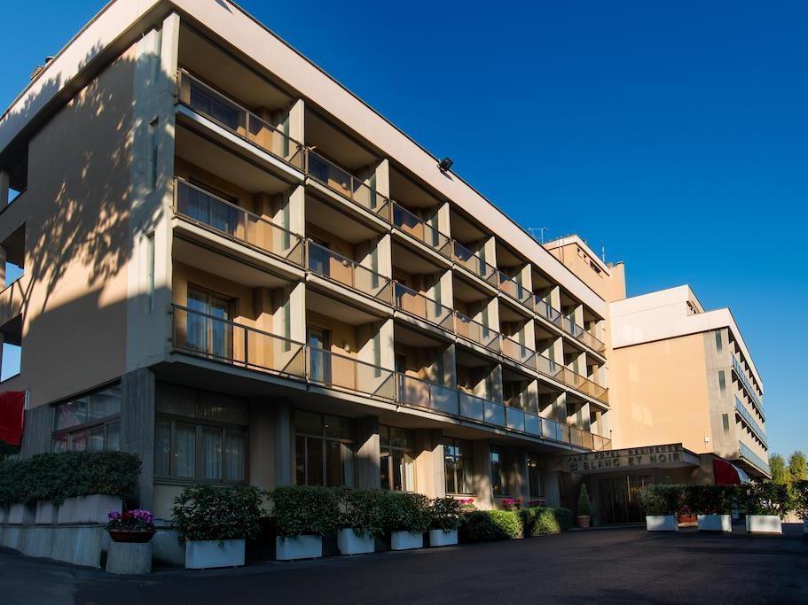 Hotel Park Blanc Et Noir 3*