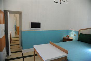 Piazza Di Spagna Prestige Gasthof