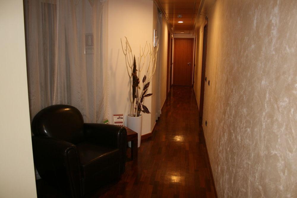 Rooms&suites 2*