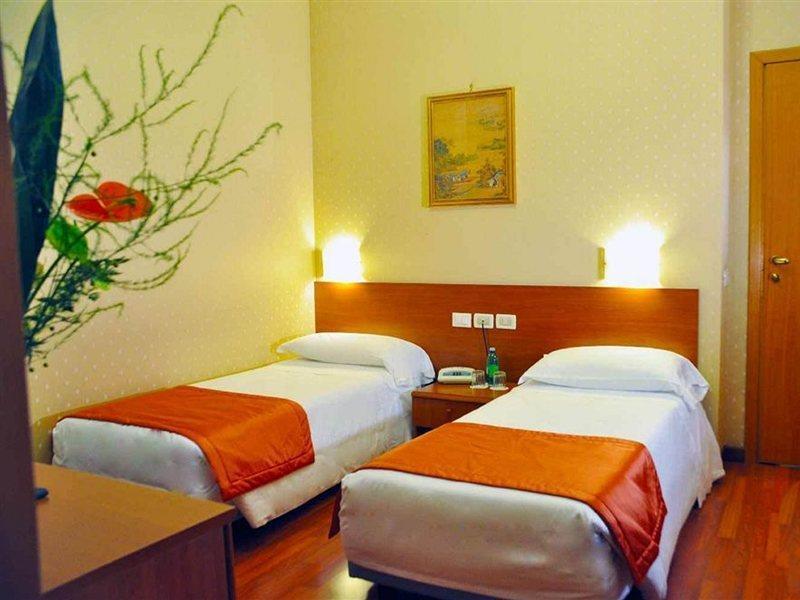 Flower Garden Hotel Rom