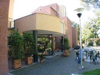 Kaire Hotel Roma
