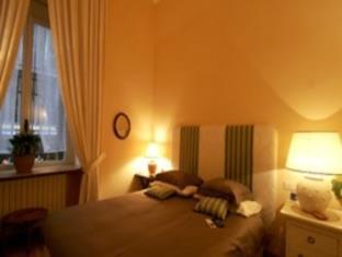 Domus Pinciana Bed & Breakfast 3*