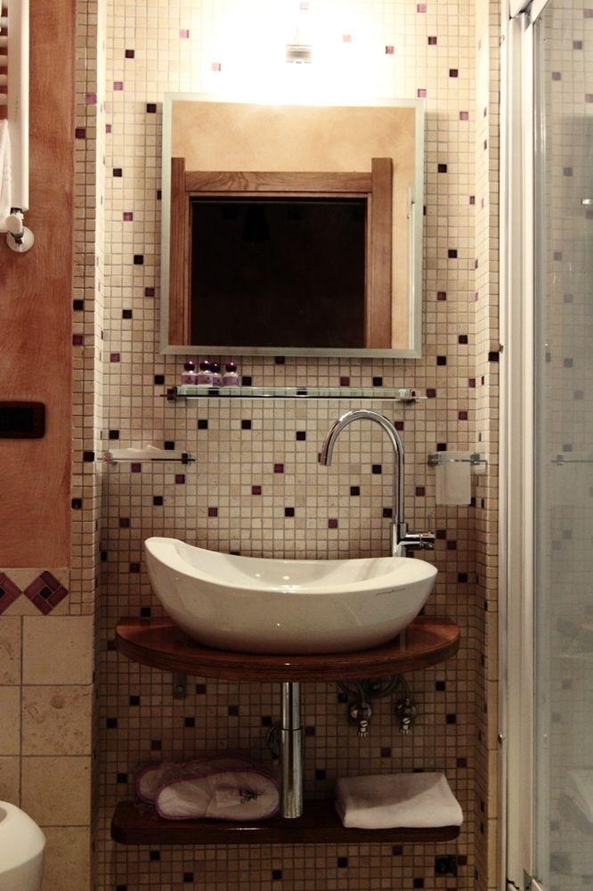 Condotti Gjestgiverier Roma