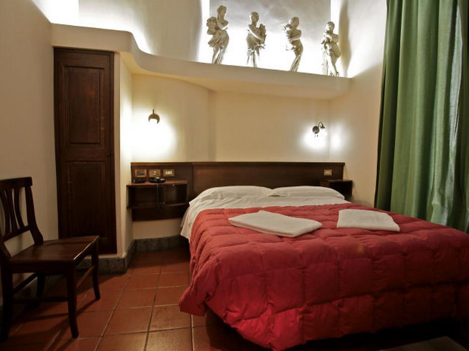 Panda Hotel