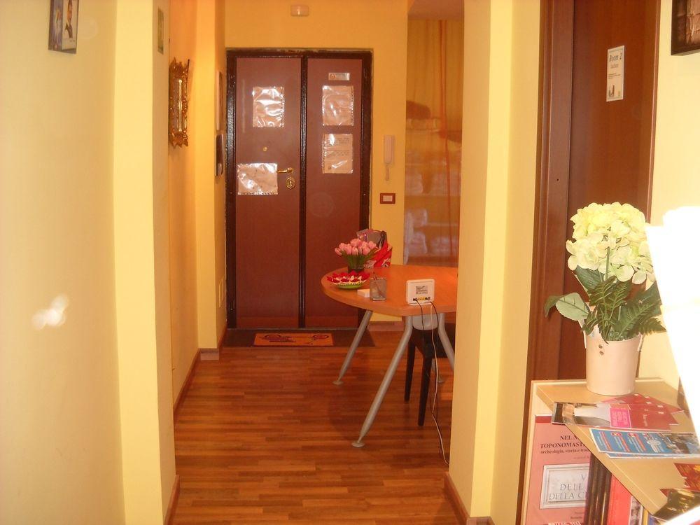 Rome's Holidays Gjestgiverier 2*