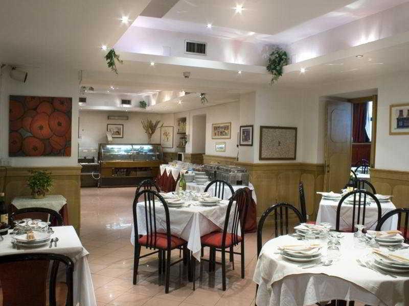 Delle Muse Hotell 3*