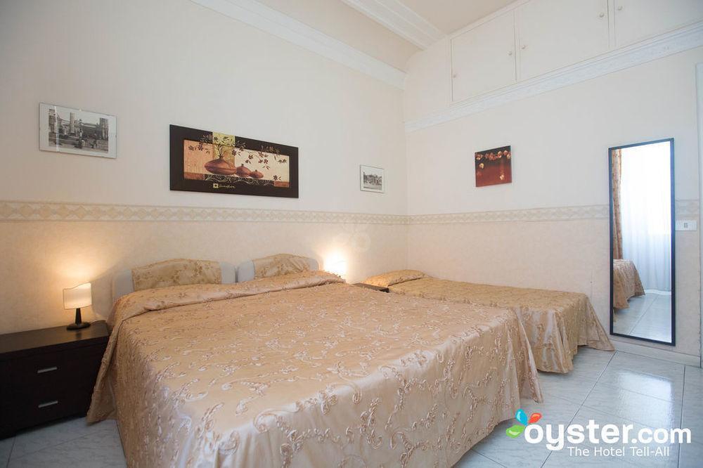 Capricci Romani Gasthof 2*