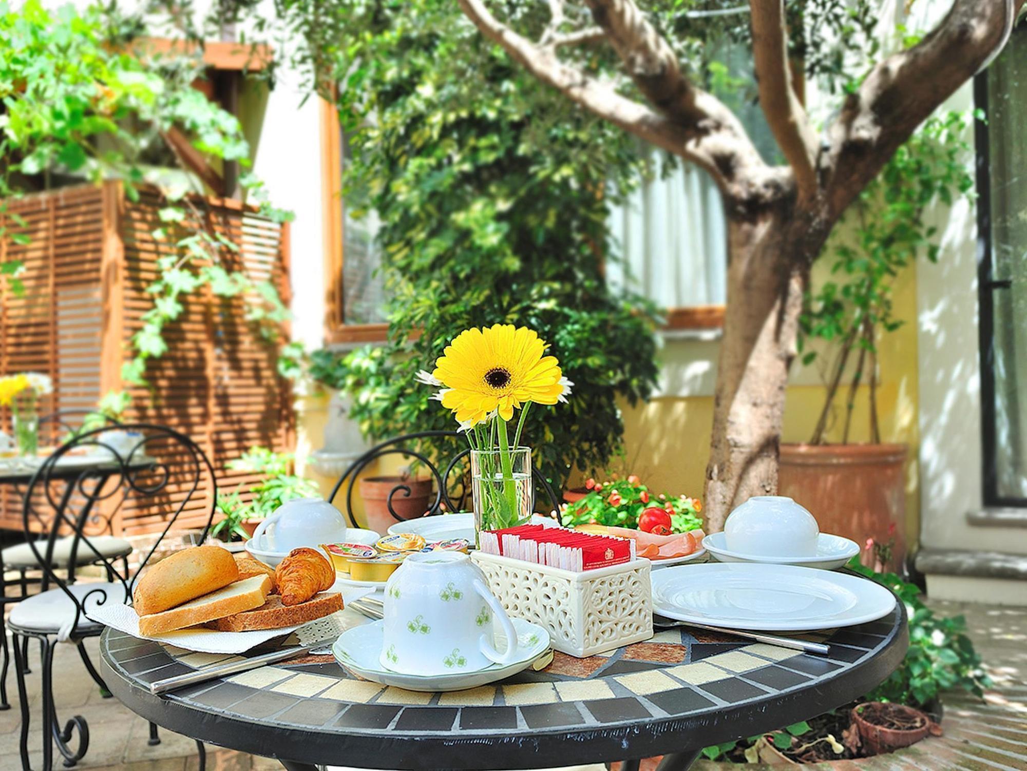 Le Clarisse Trastevere Gasthof 3*